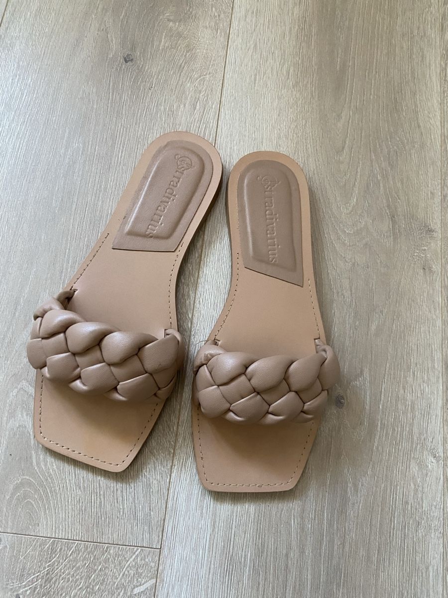 Scarpe da donna: Pantoletten Stradivarius Beige Grösse 38 – Usato da Thun venduto da Mare_Pia