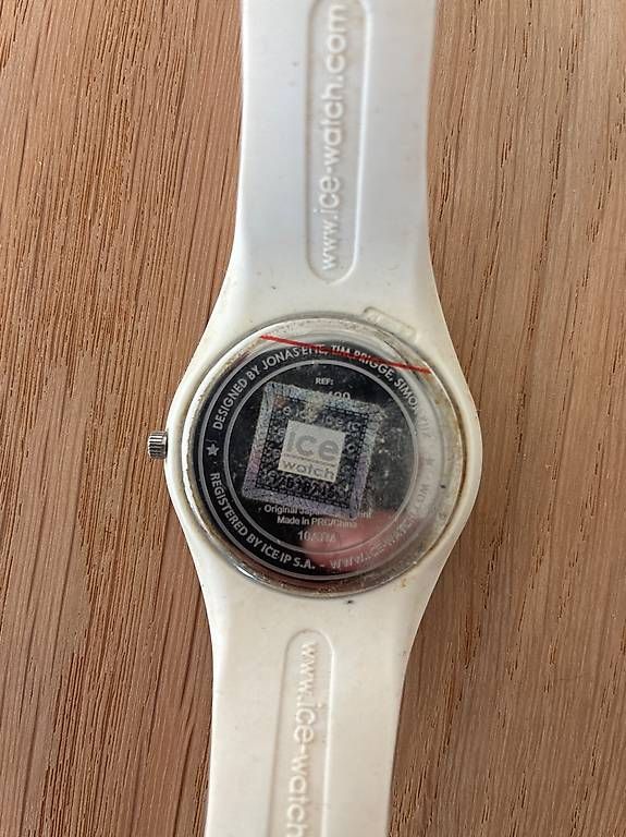 Uhren: ICE Watch weiss – Gebraucht aus Amriswil von MiCastel 1