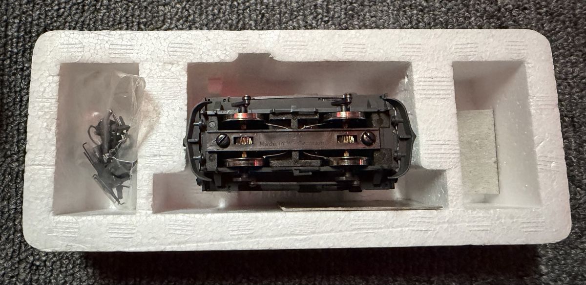 Bemo Modellini di ferrovie: Bemo 1270.103 RhB Traktor Te2/2 H0m – Usato da Bauma venduto da Shotgunmann 4
