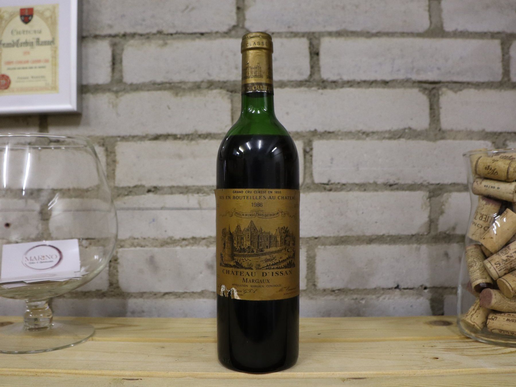 Vino: 1986 Château d'Issan – Nuovo (secondo la descrizione) da Münchenstein venduto da wusmarino