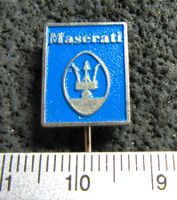 MASERATI AUTO LOGO OLDI ANSTECKNADEL GEPRÄGT VINTAGE