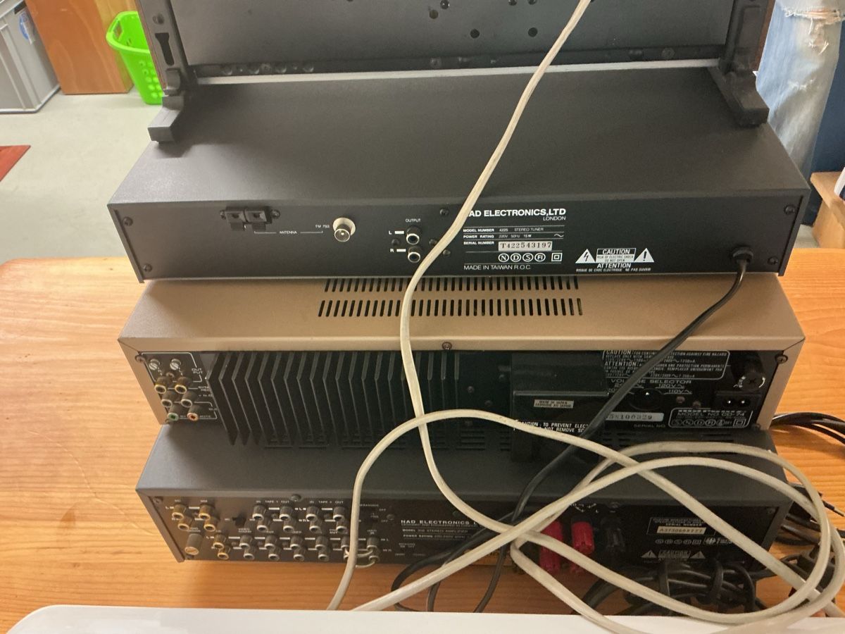 Amplificatori: HiFi Geräte NAD Marantz Tandberg – Difettoso da Lenzburg venduto da HanspeterT 1