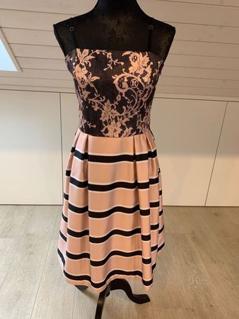 Damen Kleid GR S