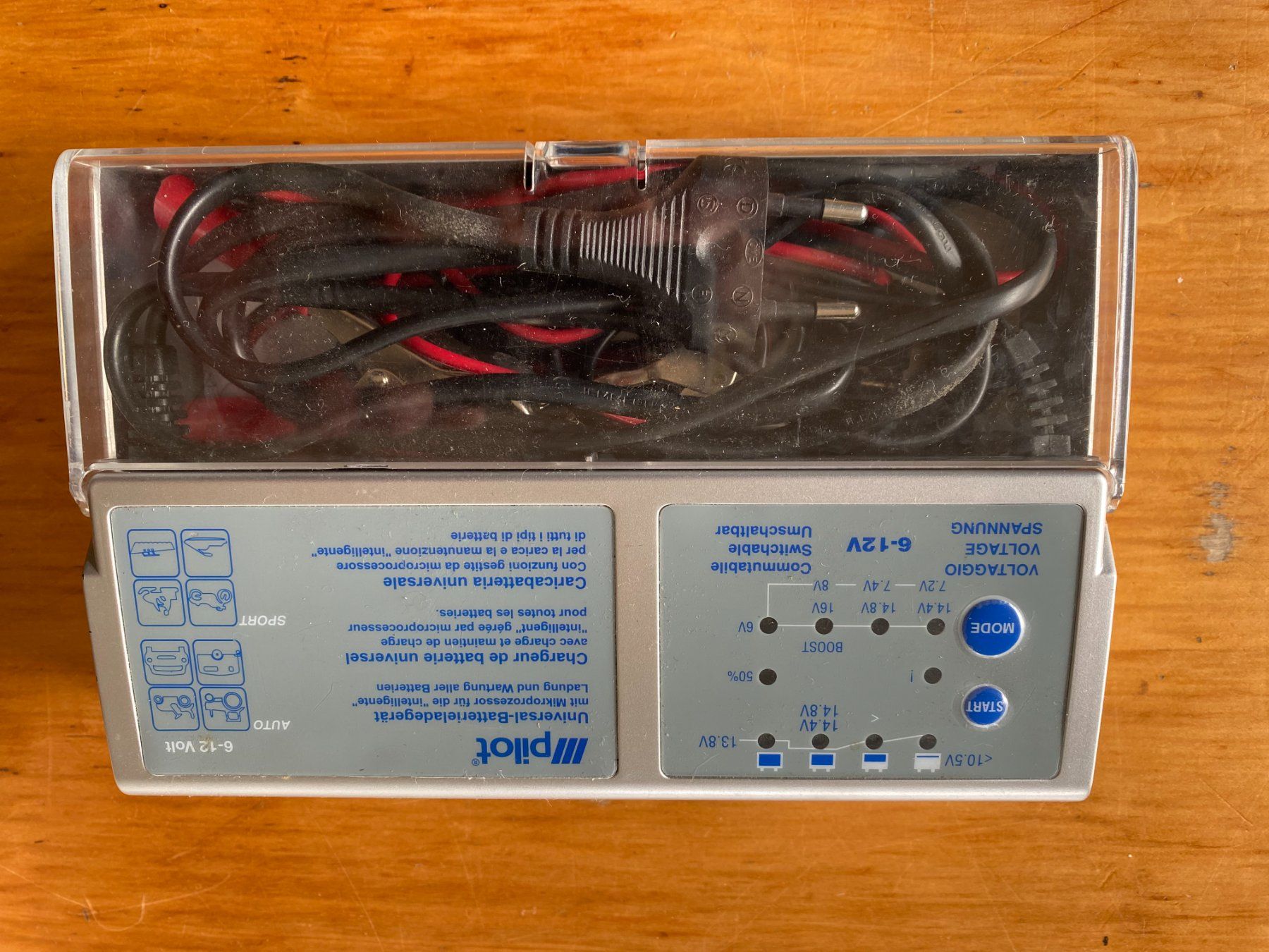 Cavi: Elektromaterial LOT, Kabel , Steckdosen..... – Usato da Luzern venduto da Turmliebe 5