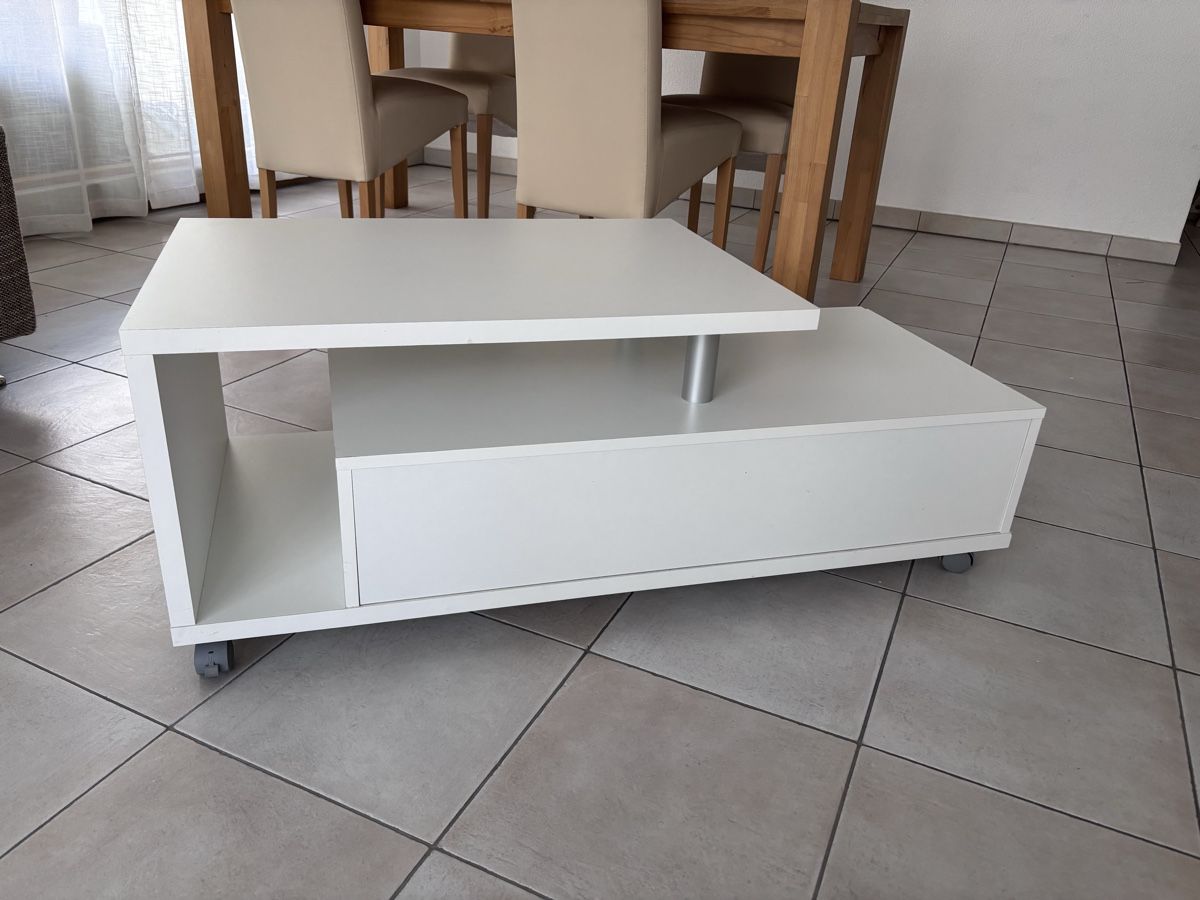 TV Möbel: TV-Möbel – Gebraucht aus Glis von dompromillo 2