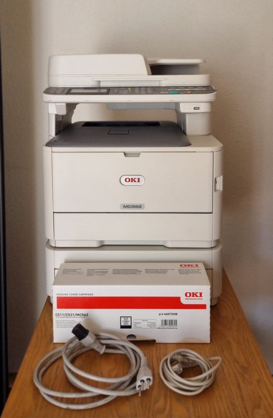 Oki Imprimantes: OKI MC562dn Multifunktionsdrucker + extra Papierkassette – D'occasion à Zürich par azahar11