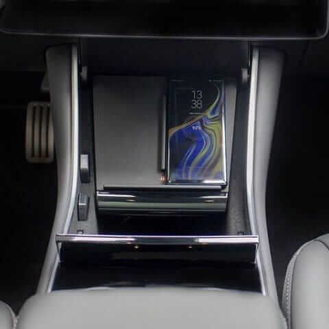 Ladegeräte: Wireless Phone Charger Tesla Model 3 bis 2020 – Neu und originalverpackt aus Dietikon von e-car-shop.schweiz 4