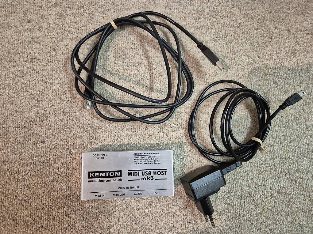 Strumenti musicali: Kenton Midi USB Host mk3 – Usato da Zollikofen venduto da Hammond4