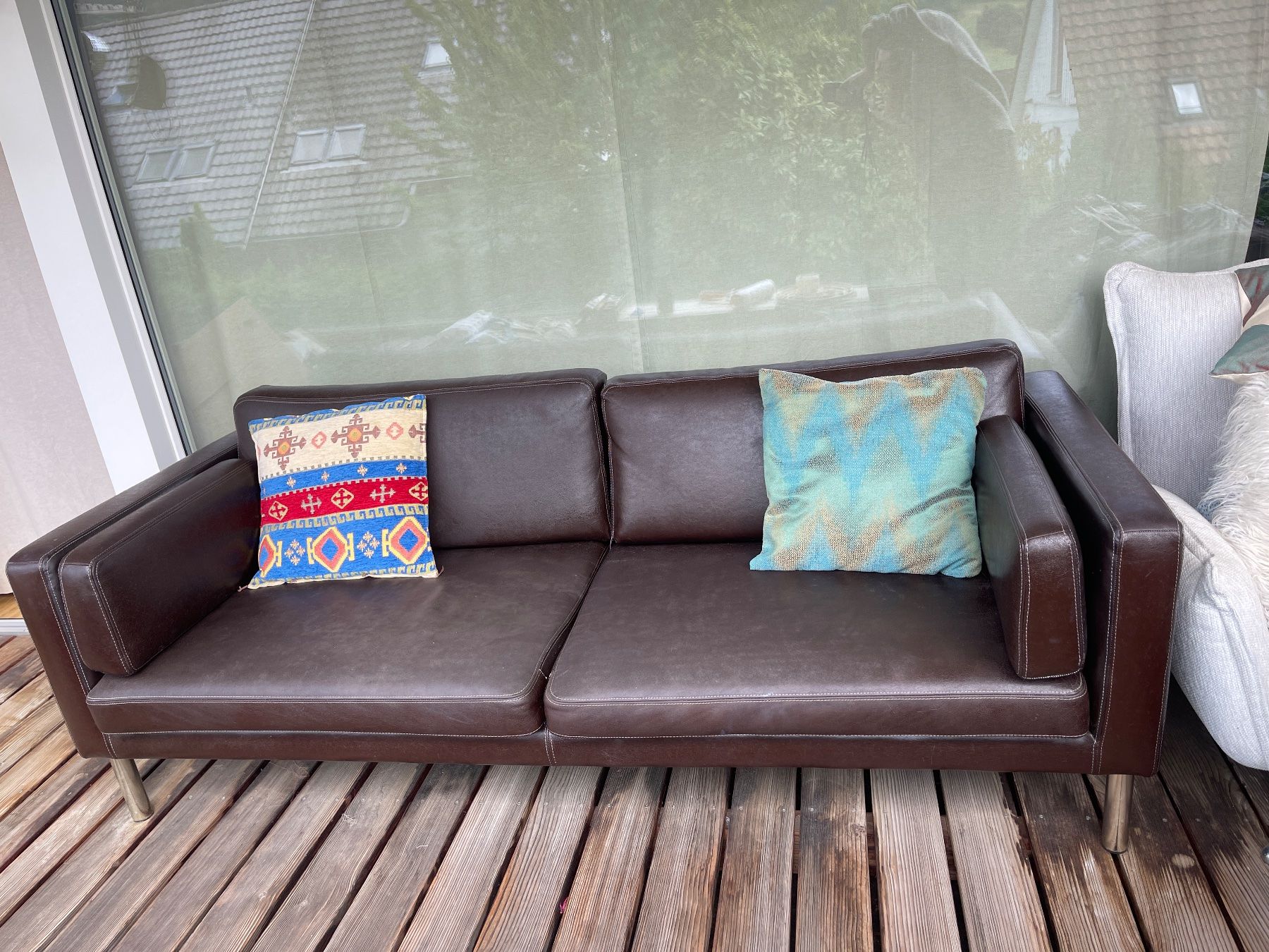 Ikea Divani: Sofa Kunstleder Sätan Ikea – Usato da Zürich venduto da Sewfiya
