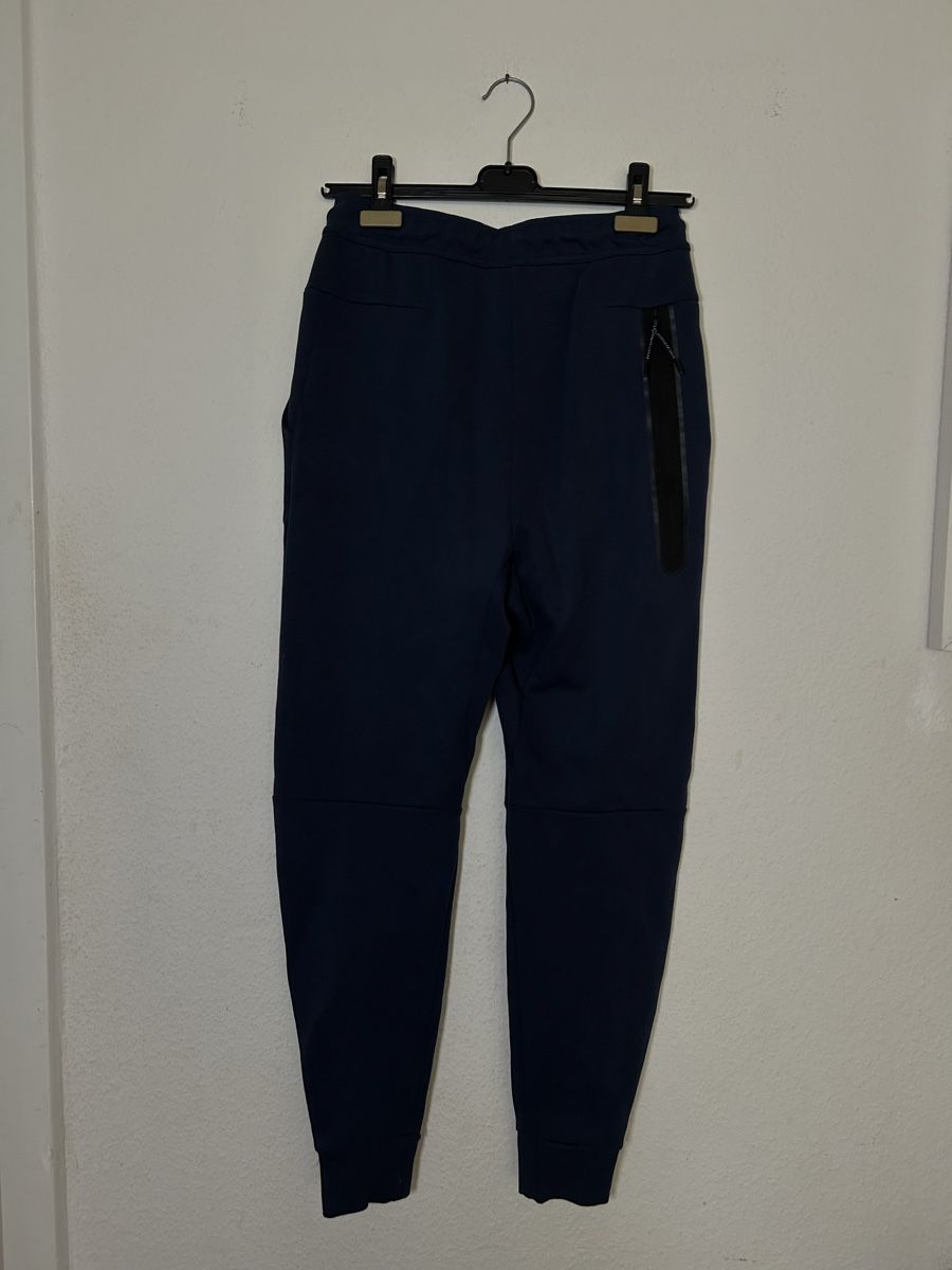 Nike Pantaloni: Nike Tech Fleece Jogginghose blau XS – Usato da Bern venduto da sor_5lyt 1
