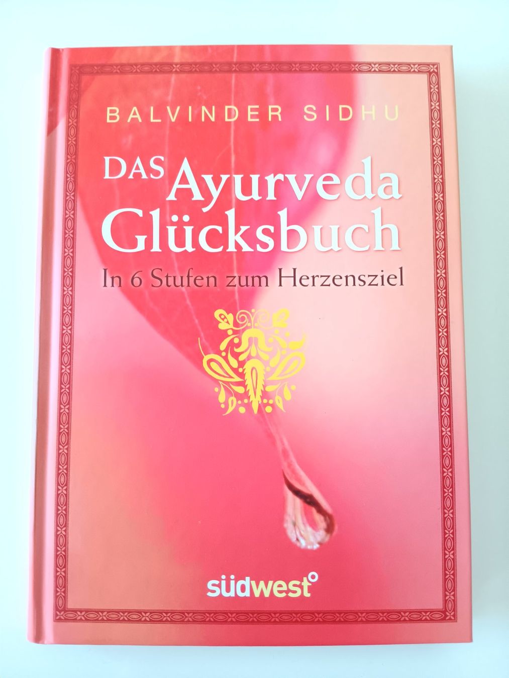Bücher: Buch - Das Ayurveda Glücksbuch – Neu (gemäss Beschreibung) aus Aarau von Yeeaaah