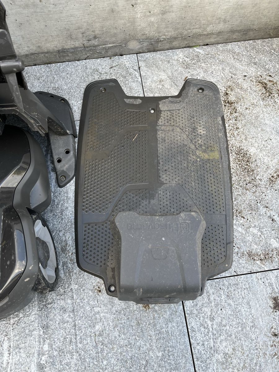 Husqvarna Rasenmäher: Husqvarna 350 – Gebraucht aus Lachen SZ von SaraKalm49 2