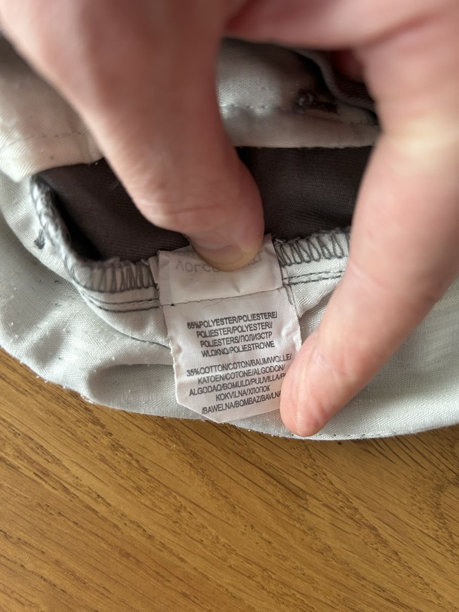 Volcom Pantaloni: Shorts Chino Volcom grey – Usato da Cavigliano venduto da Galgio 4