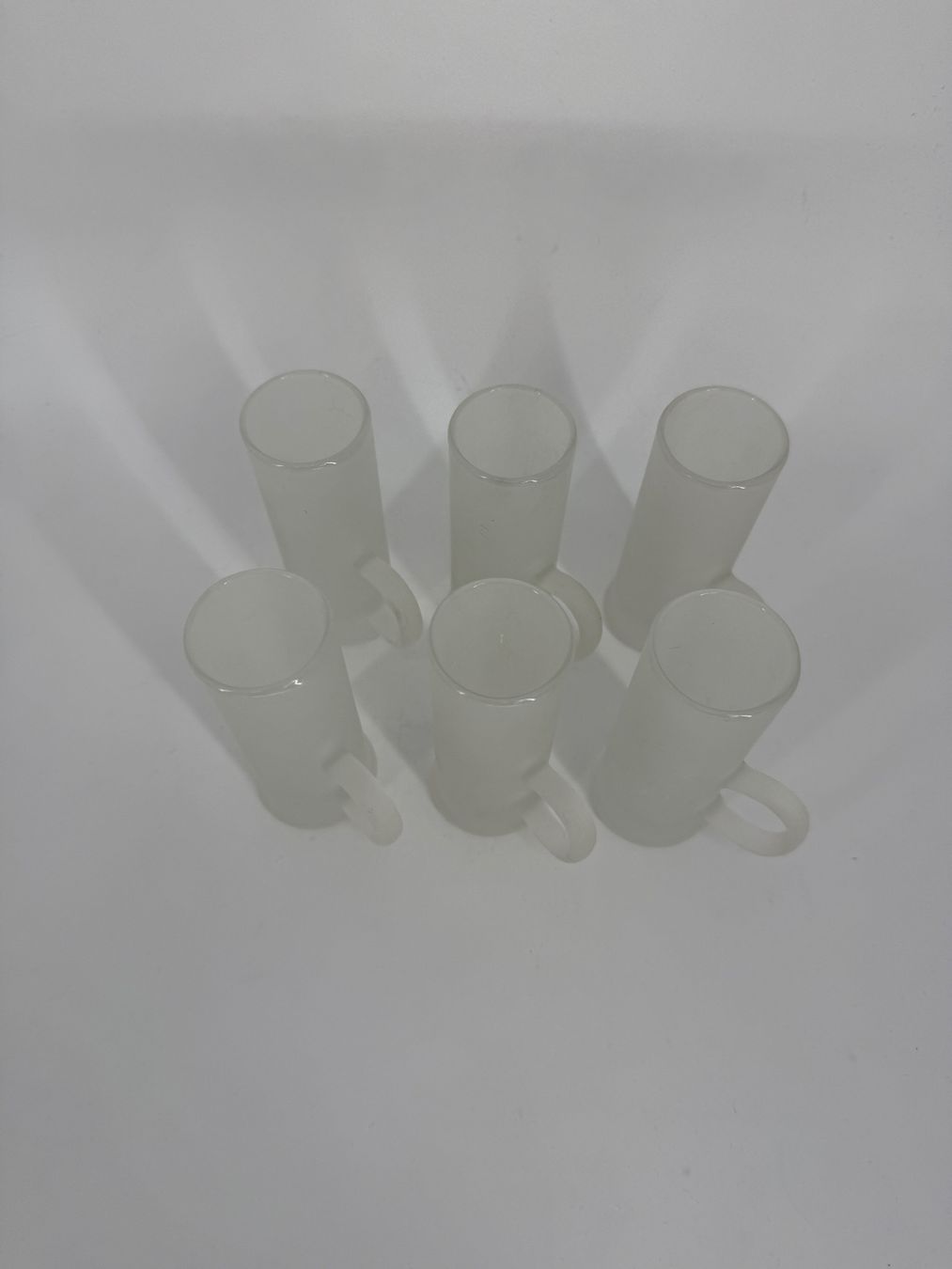 Bicchieri: 6er Set Gläser Milchglas mit Henkel – Usato da Auenstein venduto da moin. 1