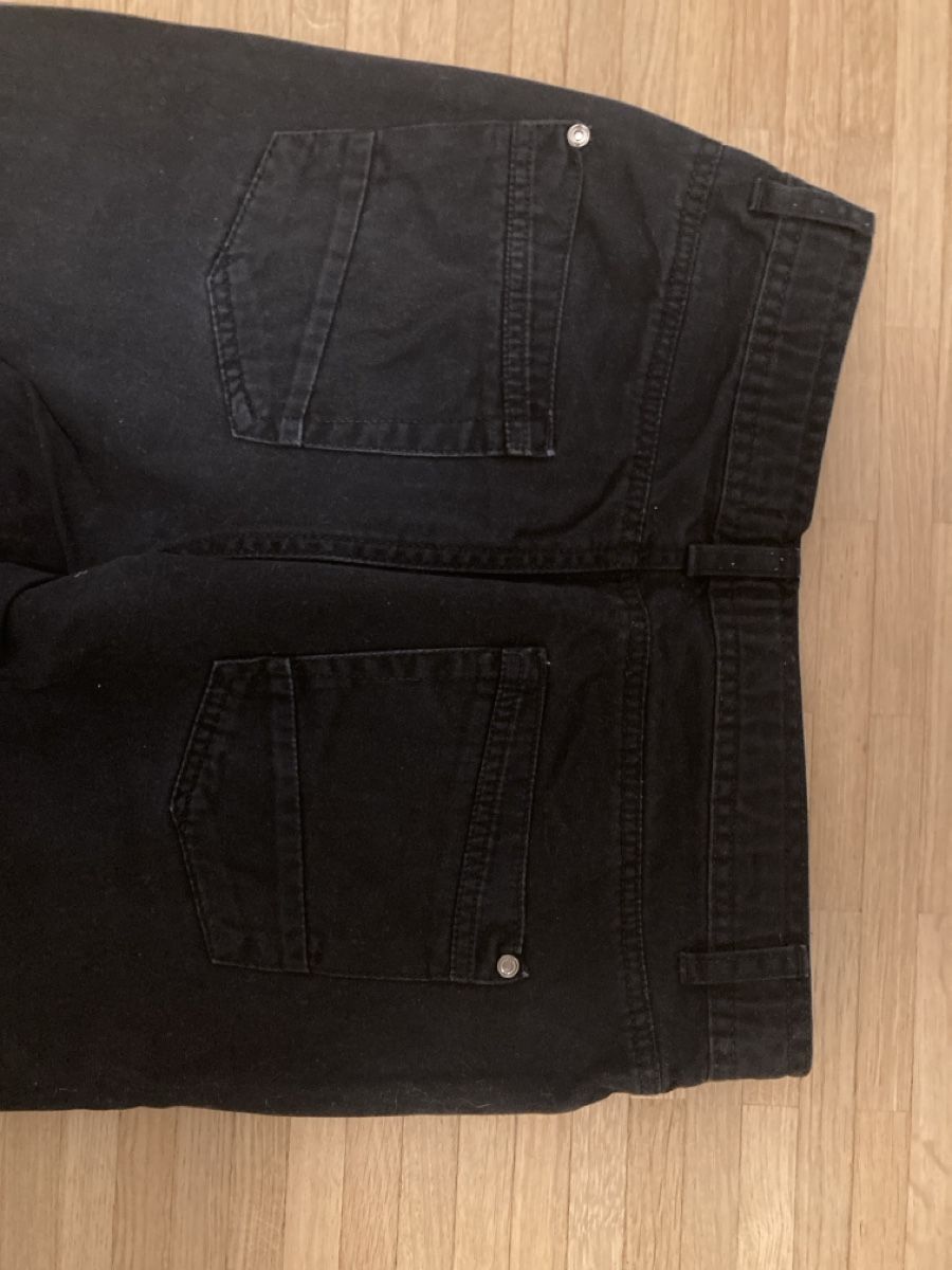 Pantaloni: Schwarze Hose – Usato da Urtenen-Schönbühl venduto da alessibas 2