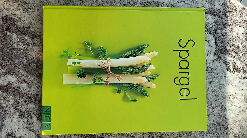 Bücher: Kochbücher wie neu – Neu und originalverpackt aus Sarnen von monfur 2