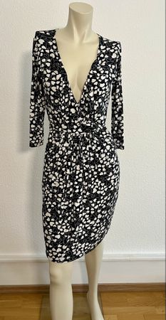 Princess Goes Hollywood Kleid Herzmuster Schwarz Weiss Gr 36