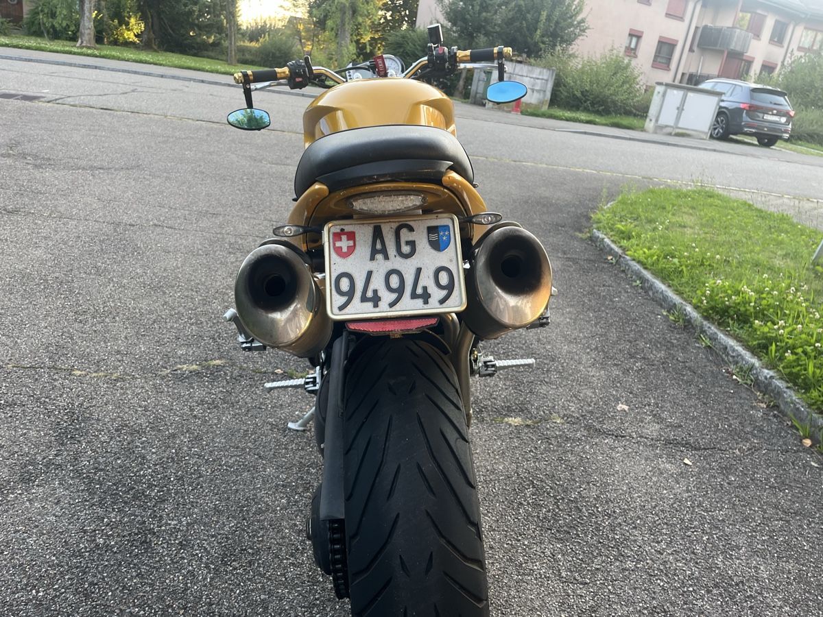 Triumph Strada: Triumph Speed Triple 1050 – Usato da Obfelden venduto da Rapha87 6
