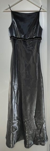 Kleider: Elegantes Abend- / Cocktail-Kleid anthrazit glänzend – Gebraucht aus Steinmaur von Dyleila