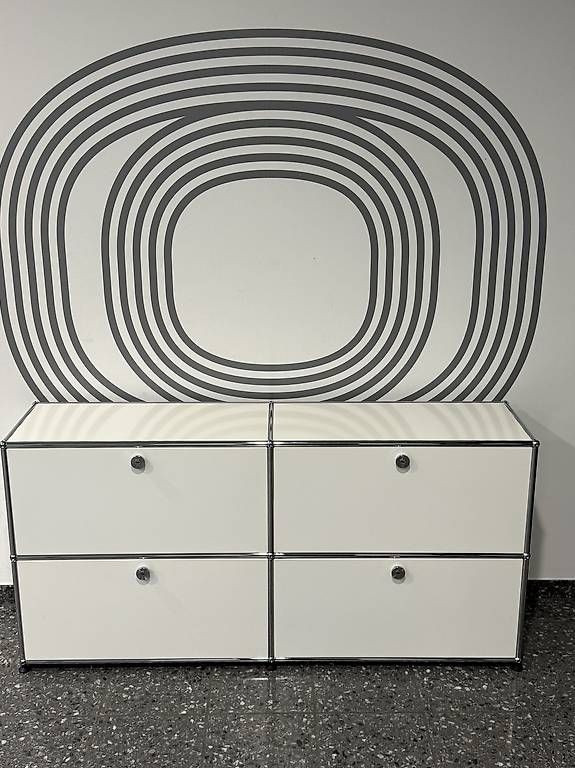 Scaffali: USM Haller Sideboard Reinweiss – Usato da Glattbrugg venduto da q-aderdesign