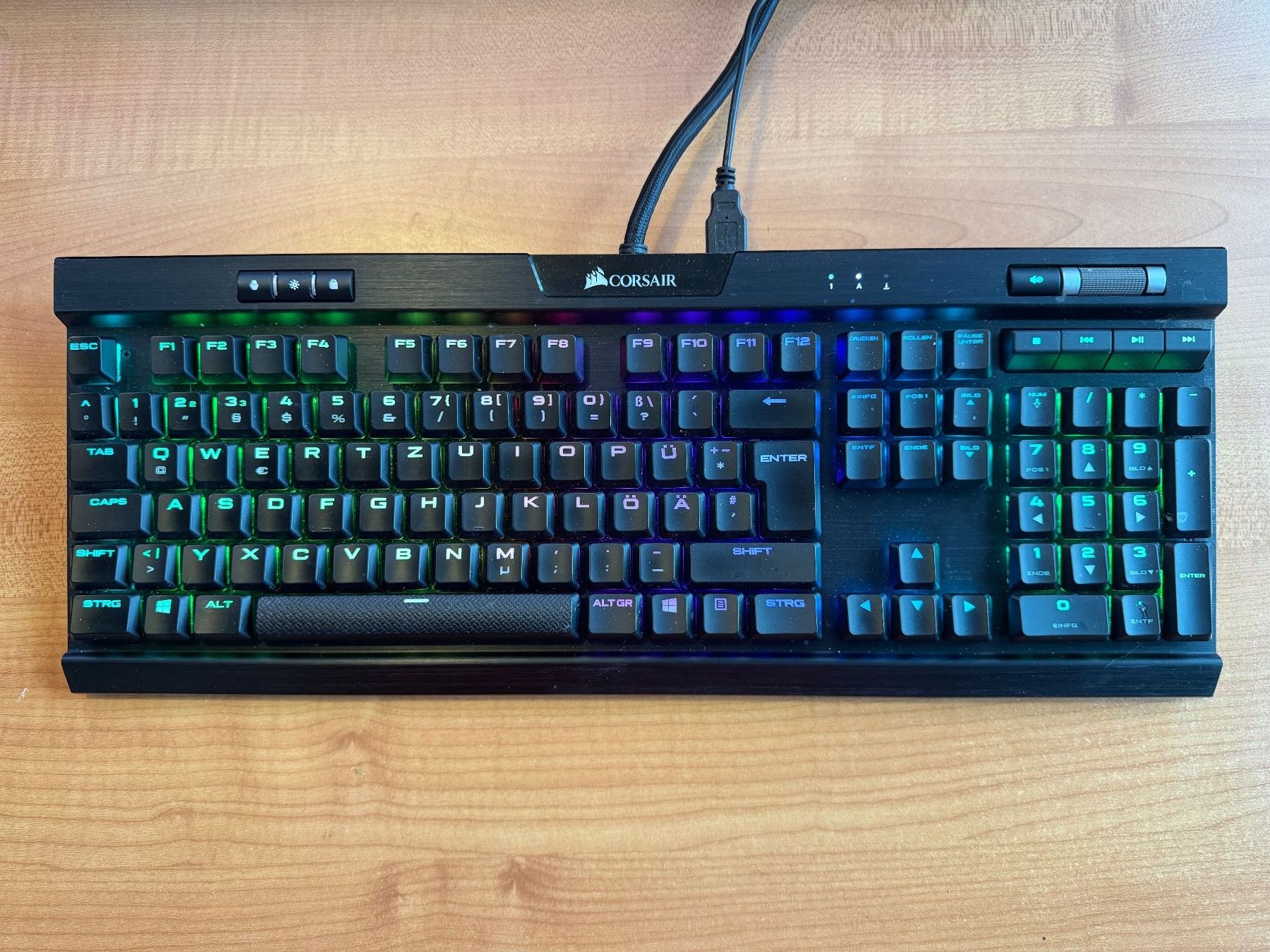 Corsair Tastiere: Corsair K70 RGB MK.2 Low Profile – Usato da Niederweningen venduto da AltairXXX