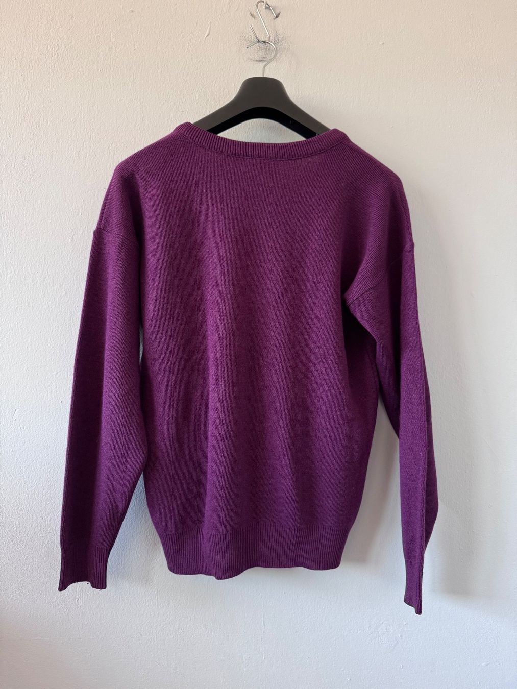 Lacoste Maglioni & Felpe: Vintage 1980 Lacoste v-neck pullover MEN L – Usato da Neuchâtel venduto da _Easy_to_Find_ 6