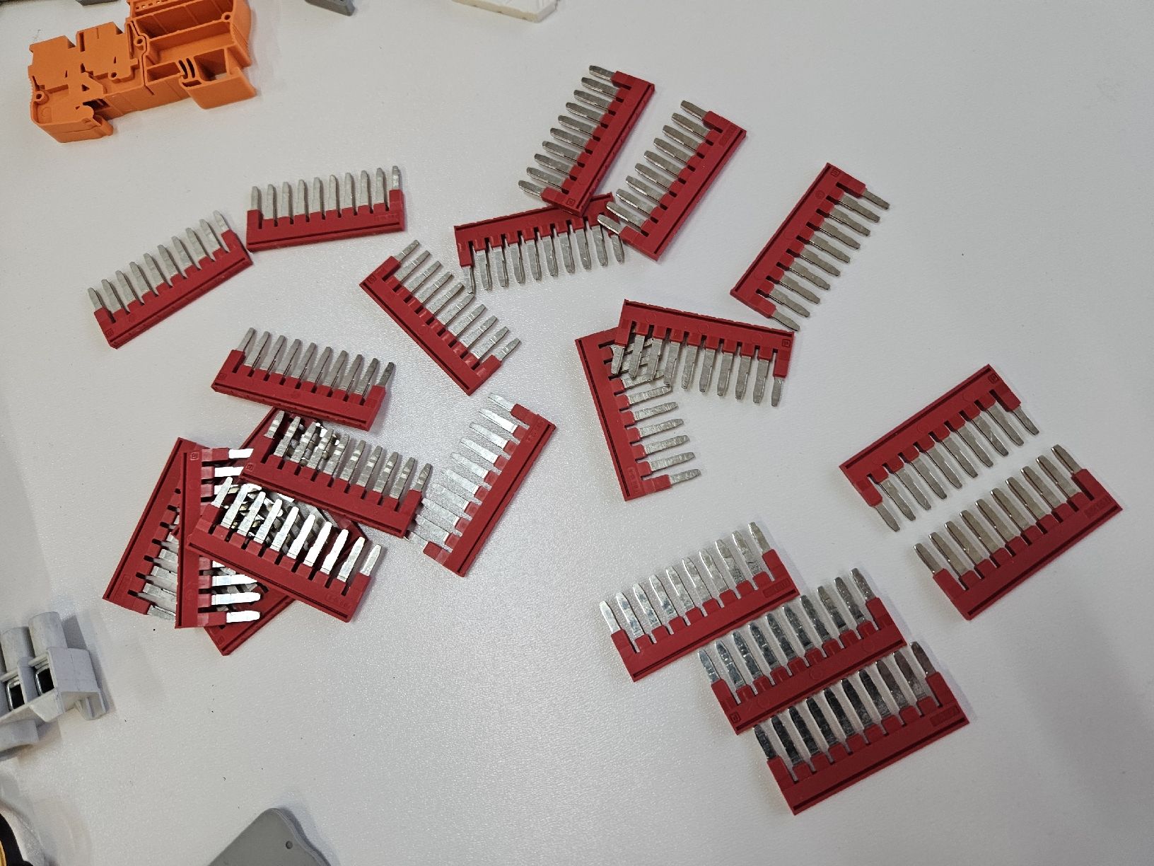 Jeux de construction: elektromaterial  – Neuf (Voir description) à Regensdorf par Zem003 6