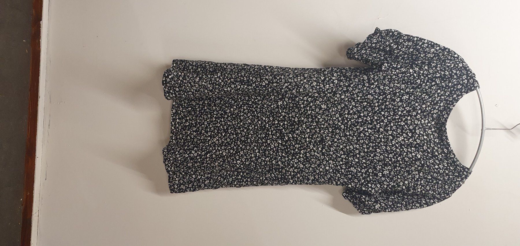 Gonne: Monkl Jupe schwarzweiss mit Blumenmuster grösse S – Usato da Zürich venduto da loosebone 4