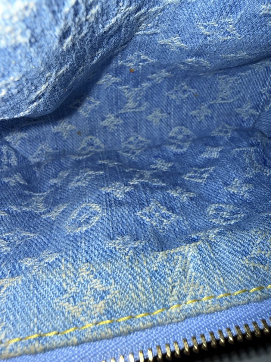 Louis Vuitton Taschen für Damen: Louis Vuitton Denim Bumbag – Gebraucht aus Biel/Bienne von Violetta.V 5