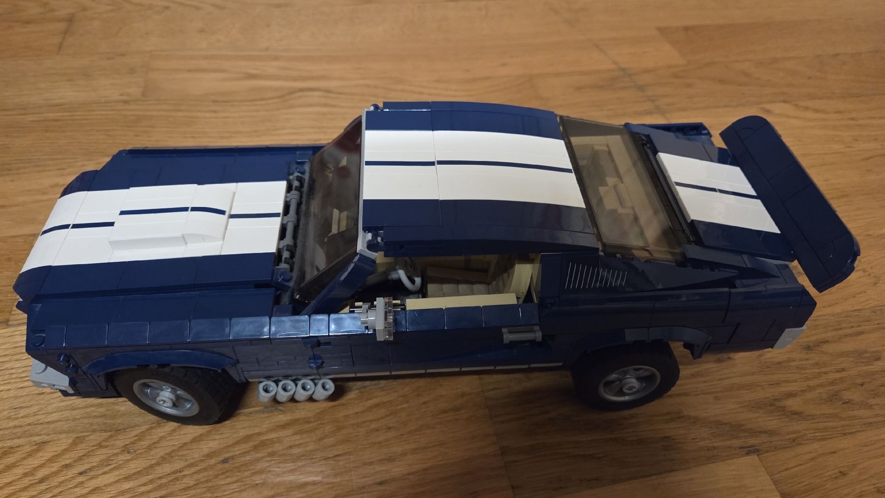 Lego Spielzeuge: Lego Ford Mustang 10265 – Gebraucht aus Esslingen von Bolormaa 1