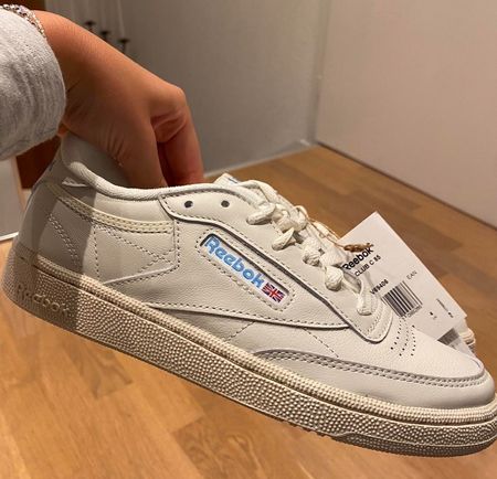 Reebok classic CLUB C 85 VINTAGE SOFT LEATHER SHOES size 37,