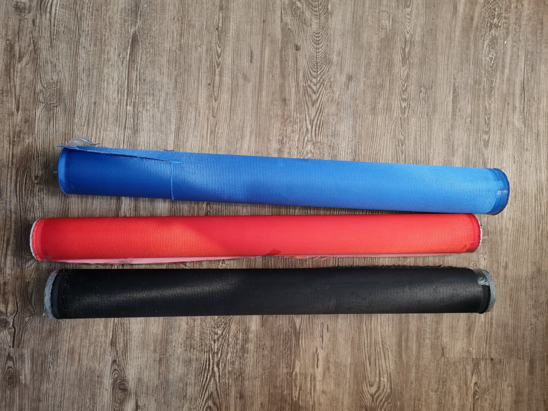 Tessuti: Stickmaterial – Nuovo (secondo la descrizione) da Heiligkreuz (Mels) venduto da belliballi