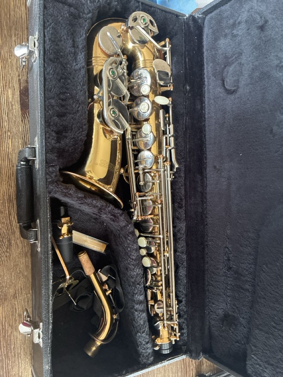 Musikinstrumente: Alto Saxophon , Goldlackiert, Marke : Samko – Gebraucht aus Grosshöchstetten von ferien06 9