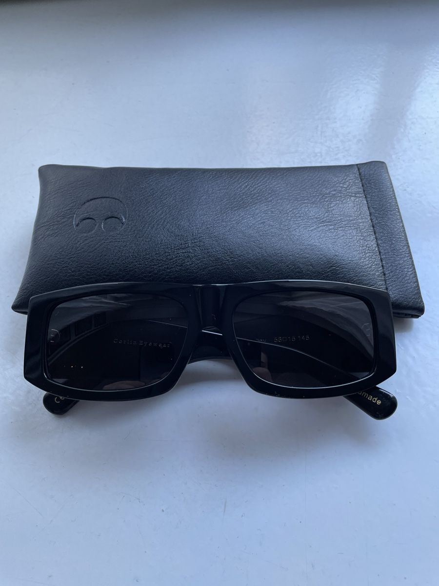 Occhiali & Lenti: Corlin Eyewear Halley Black Sunglasses – Nuovo (secondo la descrizione) da Zürich venduto da tan_7szg