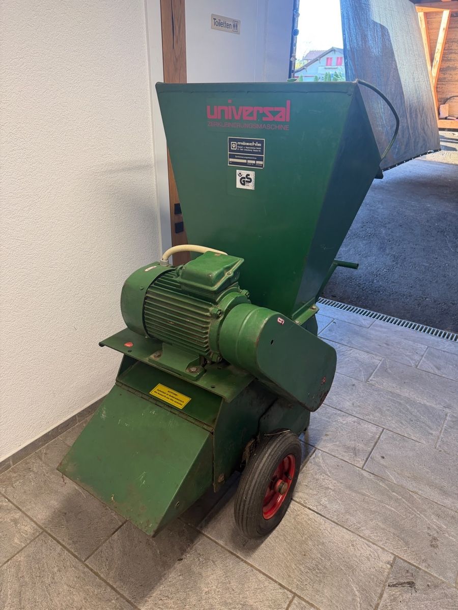 Trinciatrici: Häcksler Möschle Uni 400 E – Usato da Uttigen venduto da Safety123 4