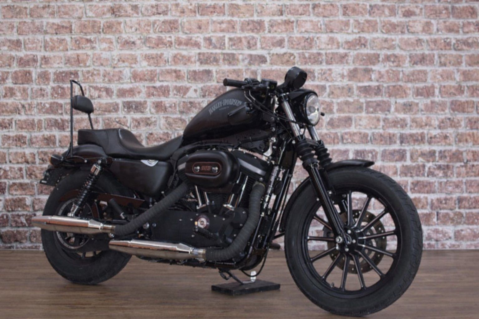 Harley-Davidson Chopper: Harley Davidson Iron 883n – Gebraucht aus Chur von yas_x7gd 1