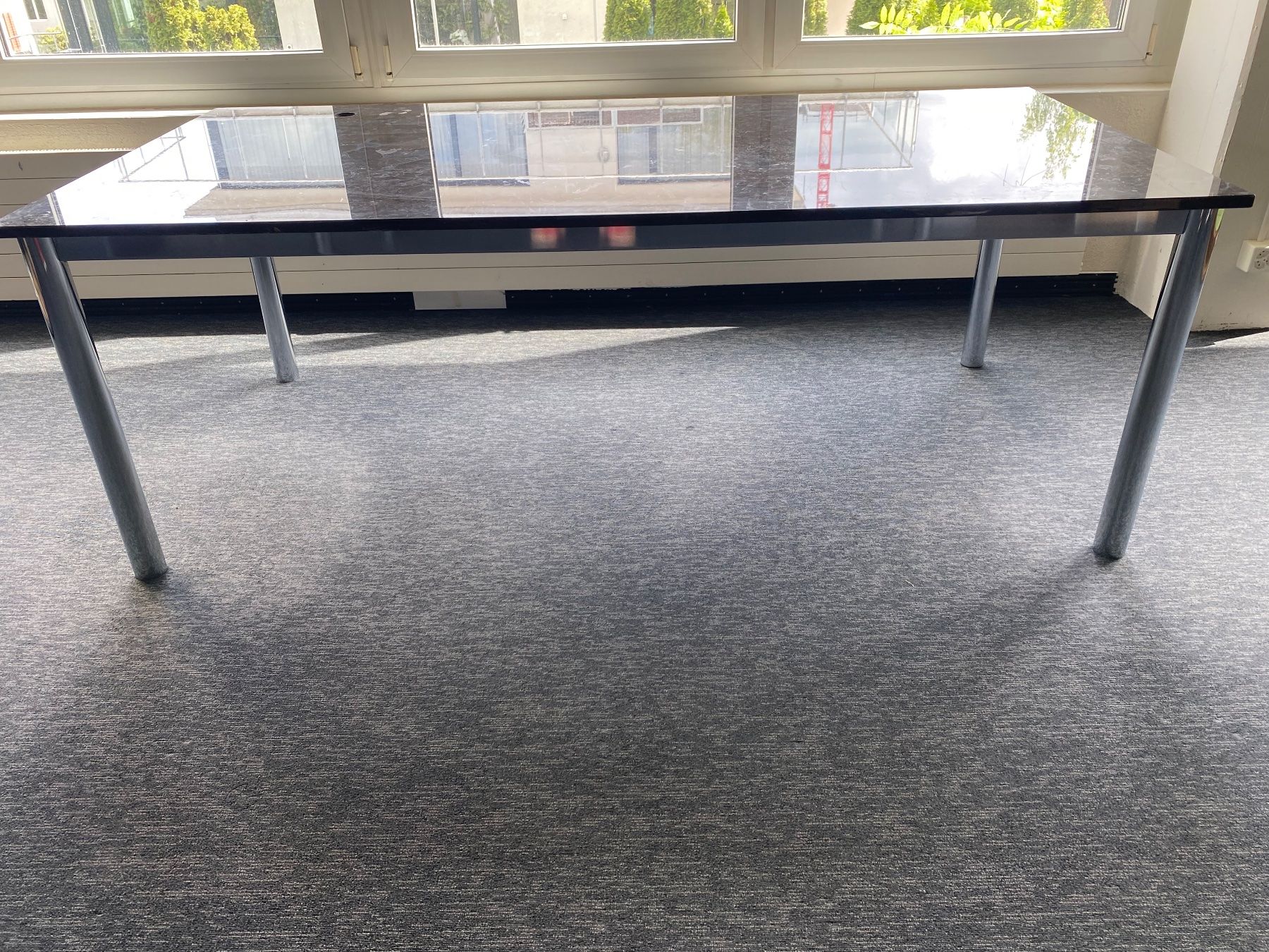 Tavoli: Tisch mit polierter Granitplatte 100x200cm – Usato da Horgen venduto da StudioSferaAG
