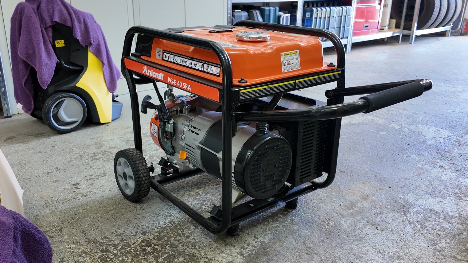 Generatori di corrente: Unicraft Synchron-Stromerzeuger PG-E 40 SRA 3.3 kW – Nuovo (secondo la descrizione) da Filzbach venduto da Rkolb0 1