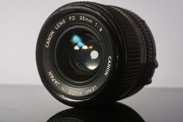Canon FD 35/2 Objektiv (nFD) - LESEN