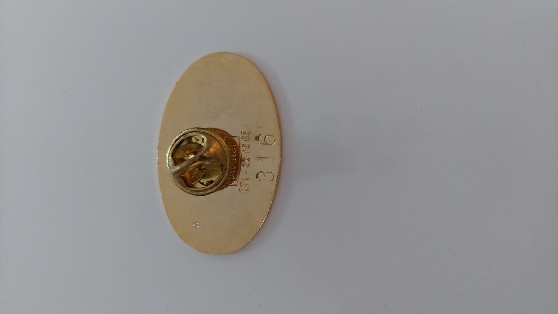 Placchette & Badge: Pin Concours Hippique Interlaken – Usato da Köniz venduto da Pinscollect 1