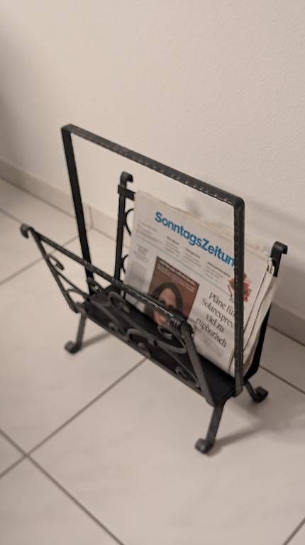 Altro per la casa: Zeitschriftensammler – Usato da Hergiswil NW venduto da Bastaag