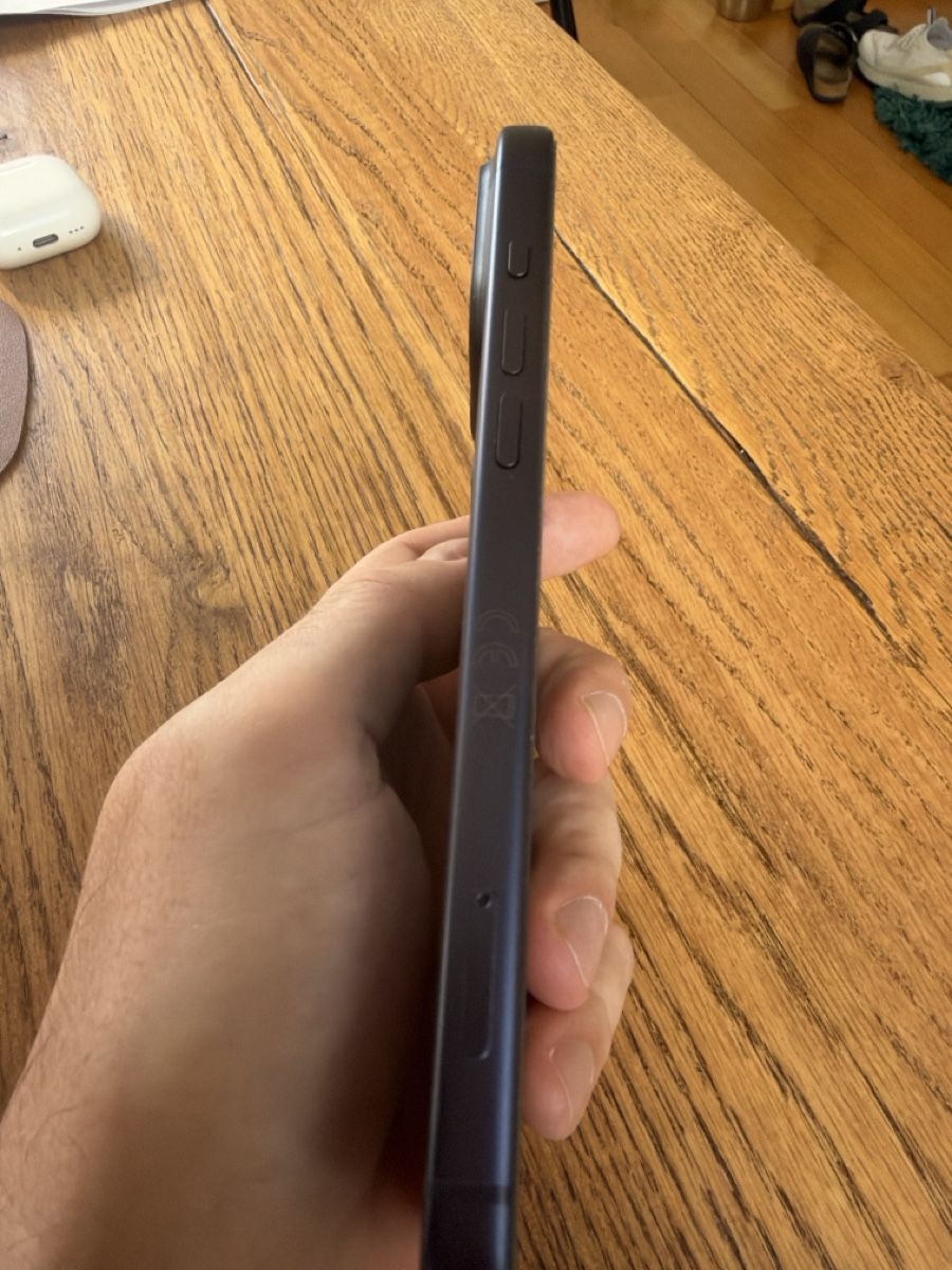 Apple Portables: iPhone 17 pro max 512GB – Neuf (Voir description) à Zürich par vik_qh22 1