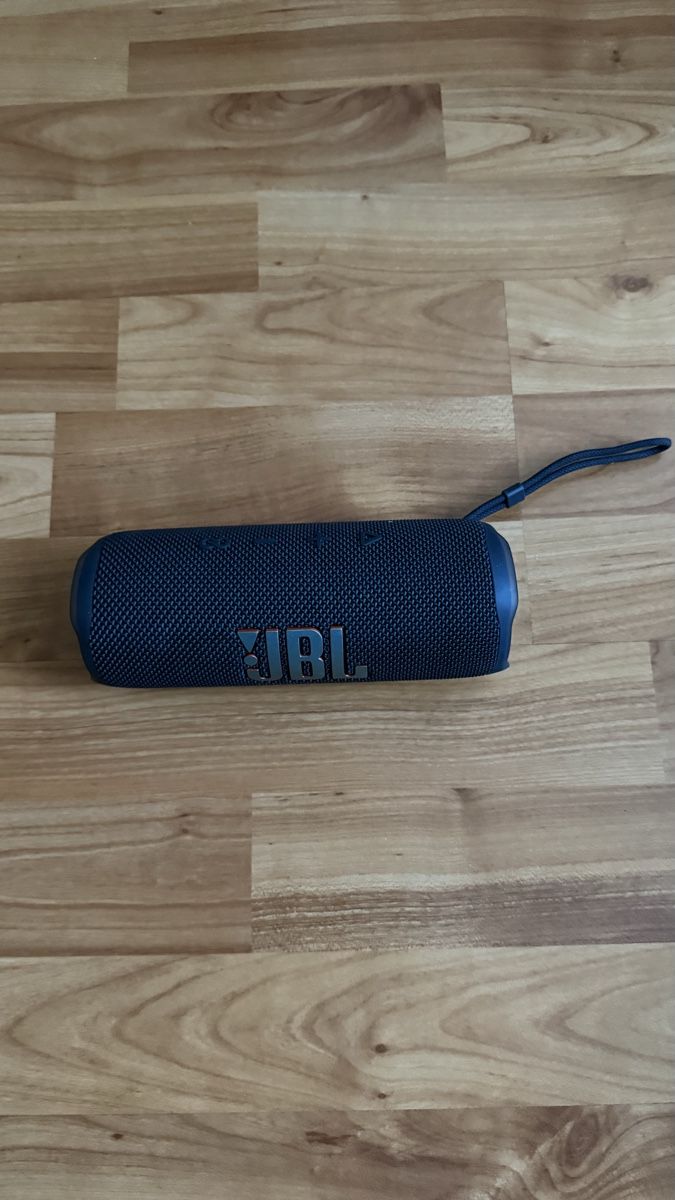 JBL Casse acustiche: Enceinte JBL Flip 6 – Usato da Collombey venduto da sal_qr8b