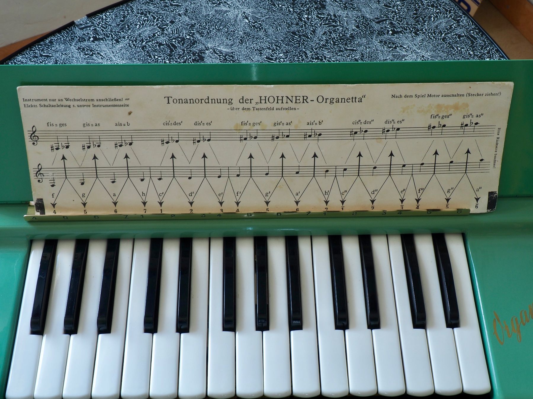 Hohner Strumenti musicali: Hohner Organetta Tischorgel , ca 1958 – Usato da Unterentfelden venduto da Organized 4