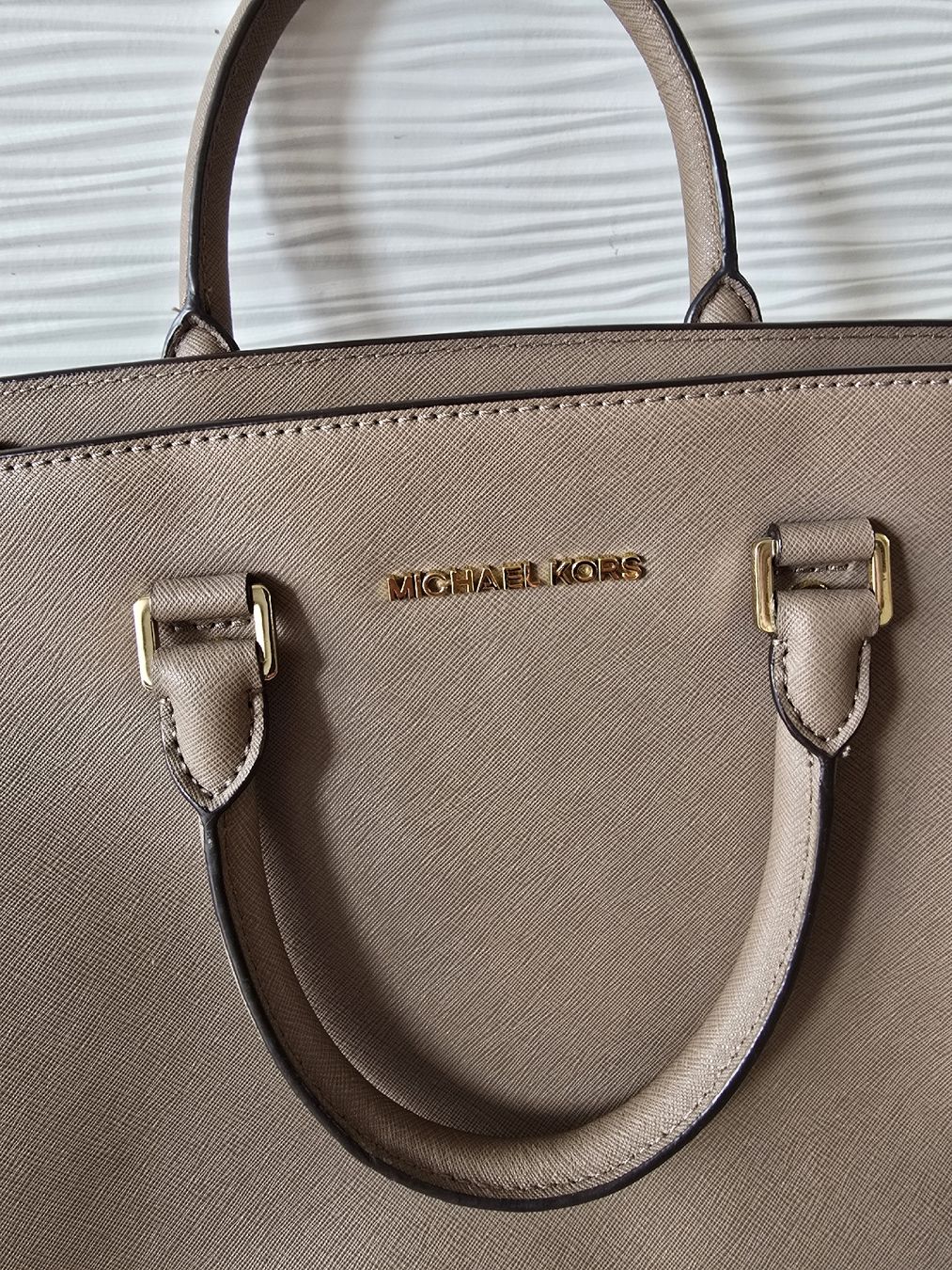 Michael Kors Borse da donna: Michael Kors Handtasche taupe – Usato da Baar venduto da YvonneSch01 2