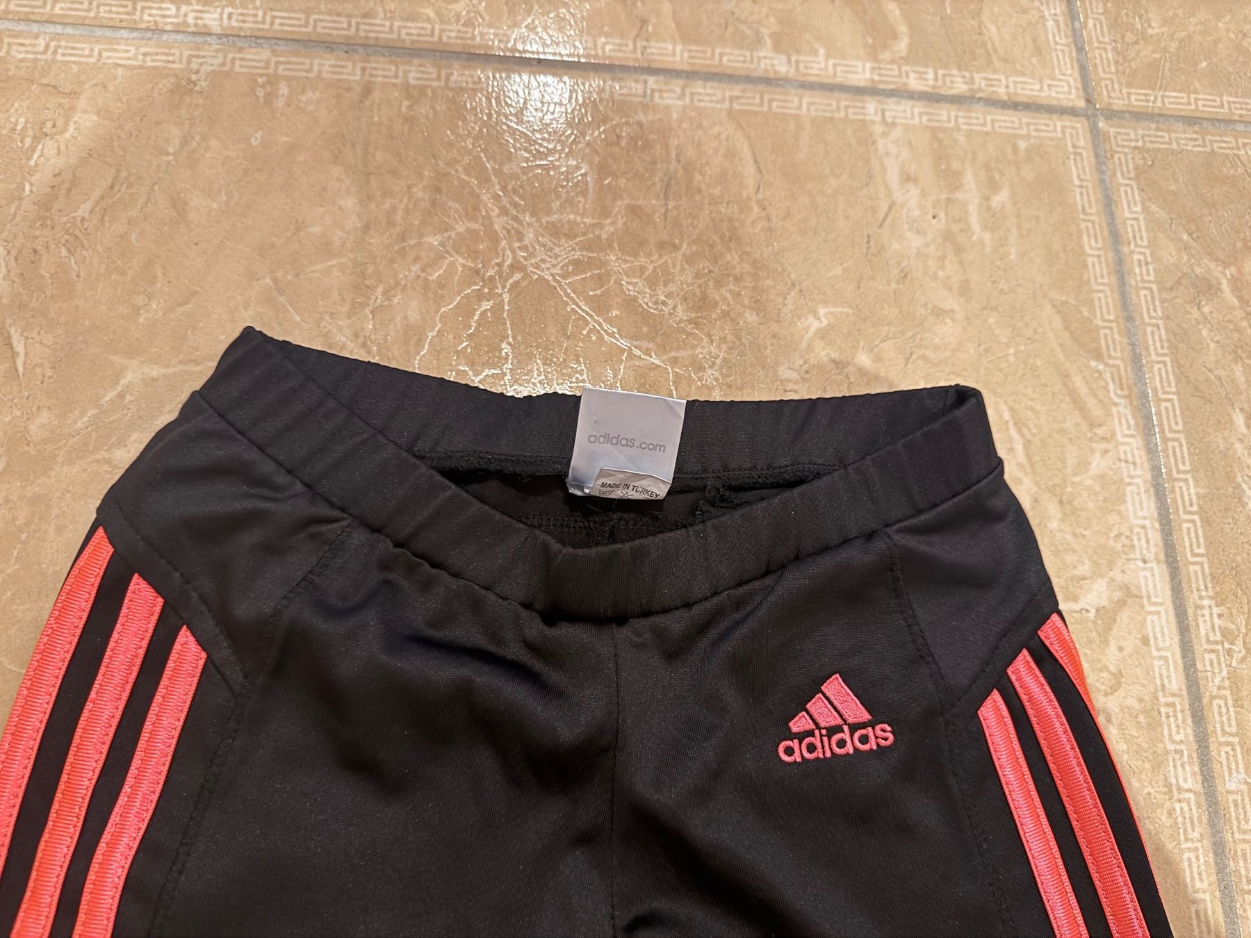 Adidas Pantaloni: Adidas schöne Sporthose, S – Usato da Klingnau venduto da Markus14 2