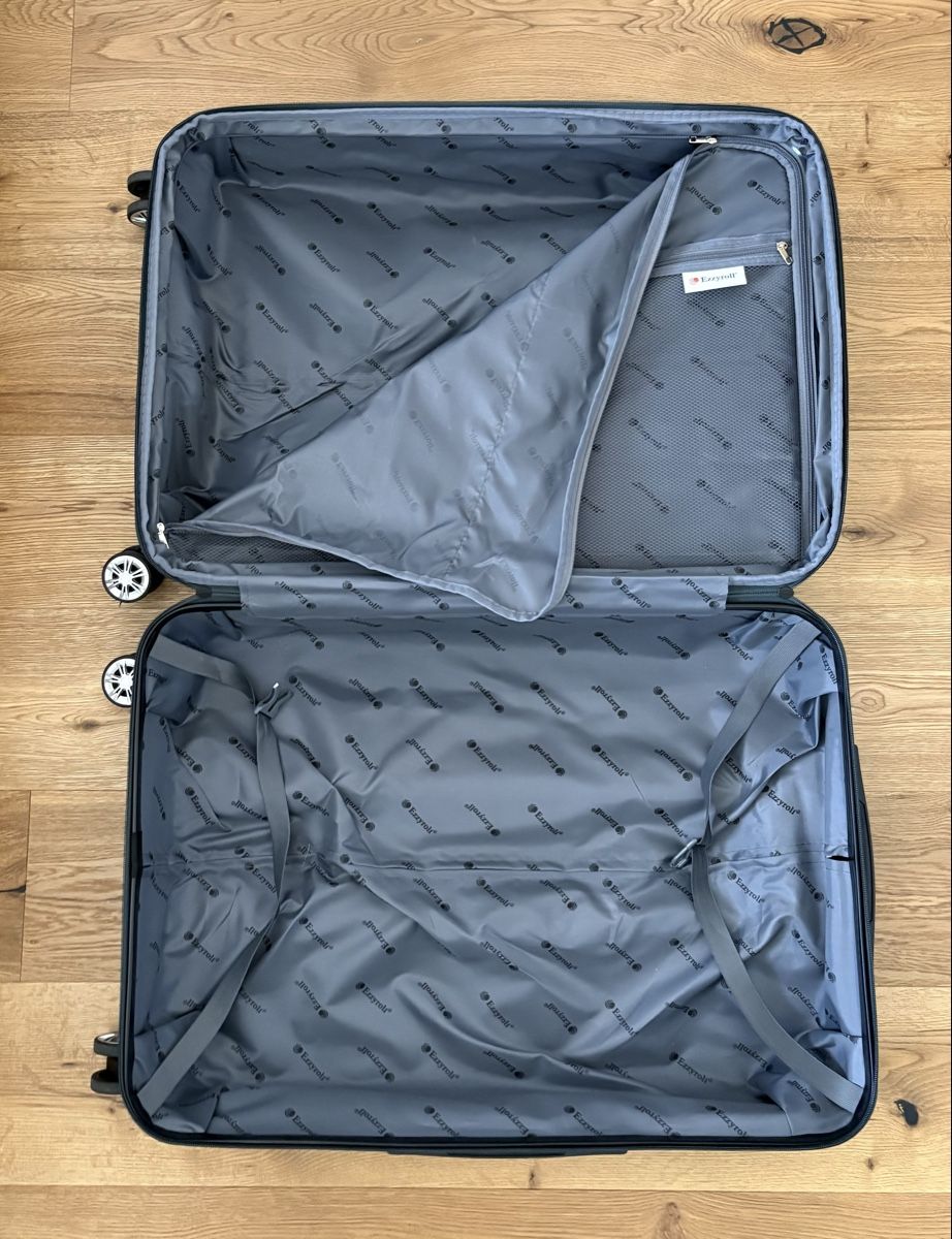 Valigie: Hartschalen Reisekoffer – Usato da Rüti ZH venduto da Dixter 2