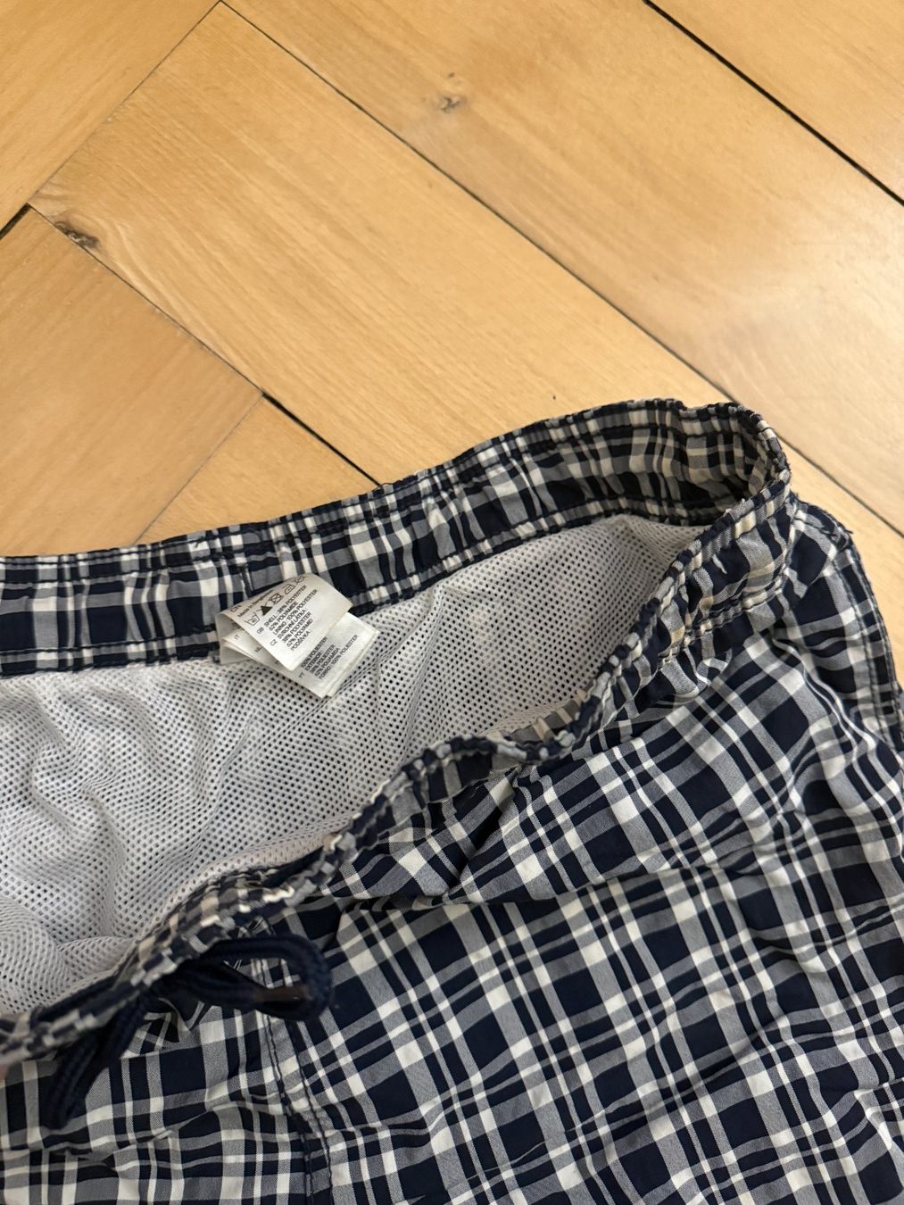 H&M Costumi da bagno: Badehose dunkelblau-weiss kariert S – Usato da Zürich venduto da Diazaio 1
