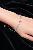 Premium Fashion-Armband – Eleganz in Goldoptik mit funkelnde