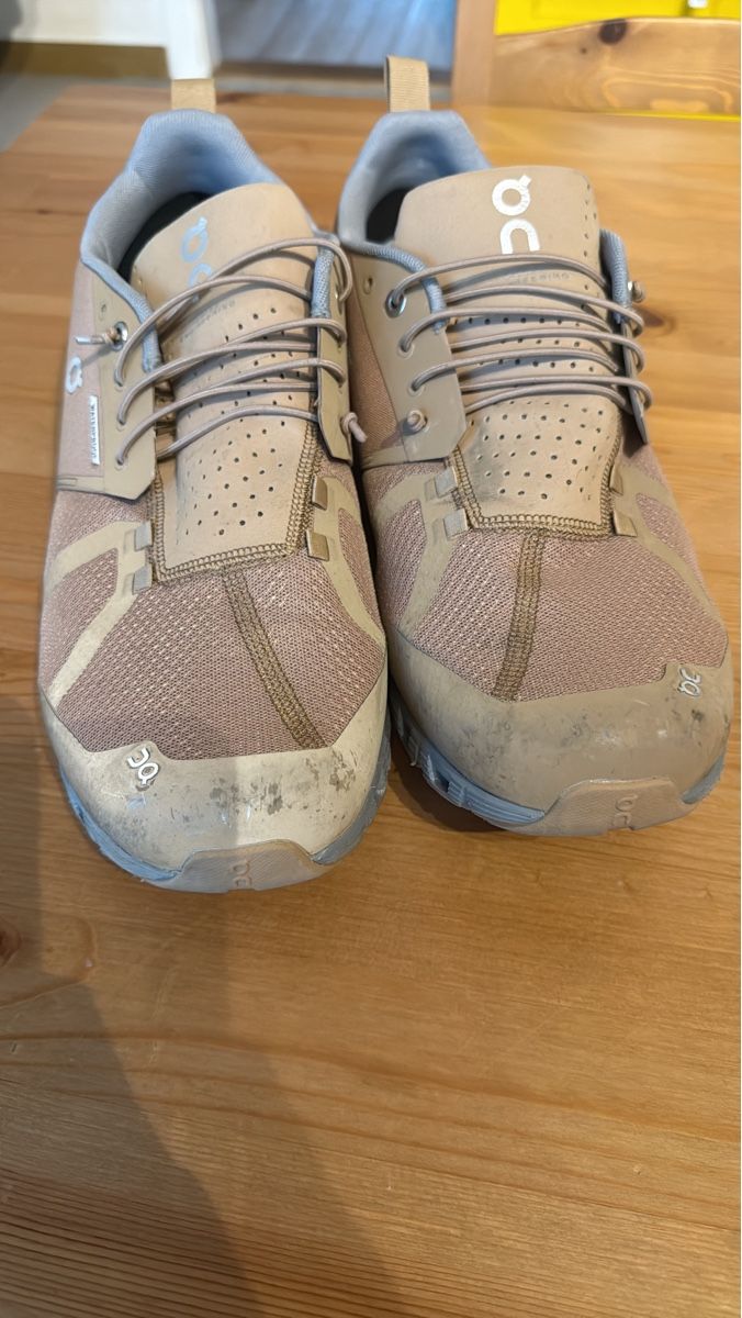 On Scarpe da uomo: ON Running Schuhe Cloud beige – Usato da Roggwil BE venduto da Schlifer01